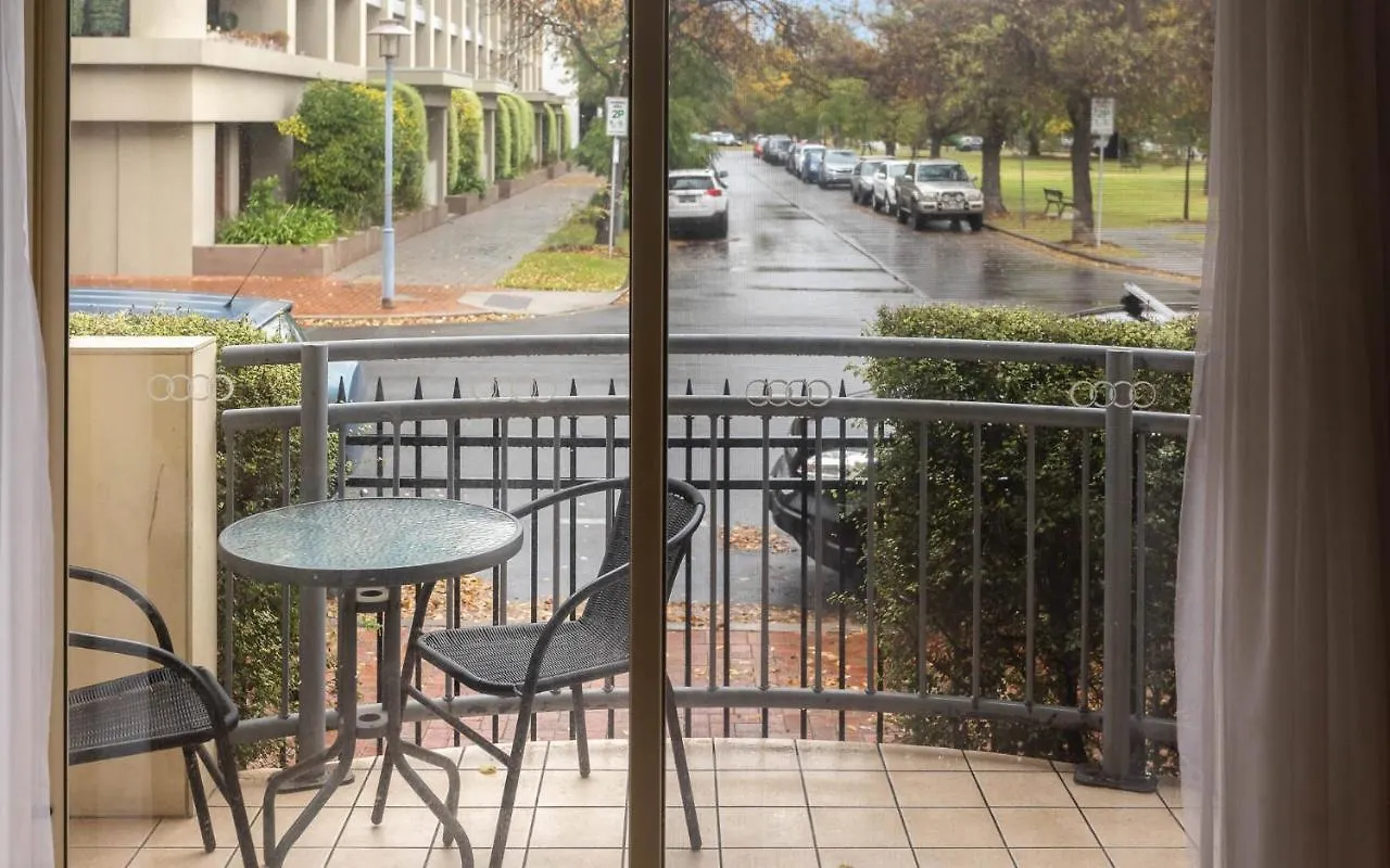 Carrington Views,3 Bedrooms, Cbd, Parking Adelaide 0*,