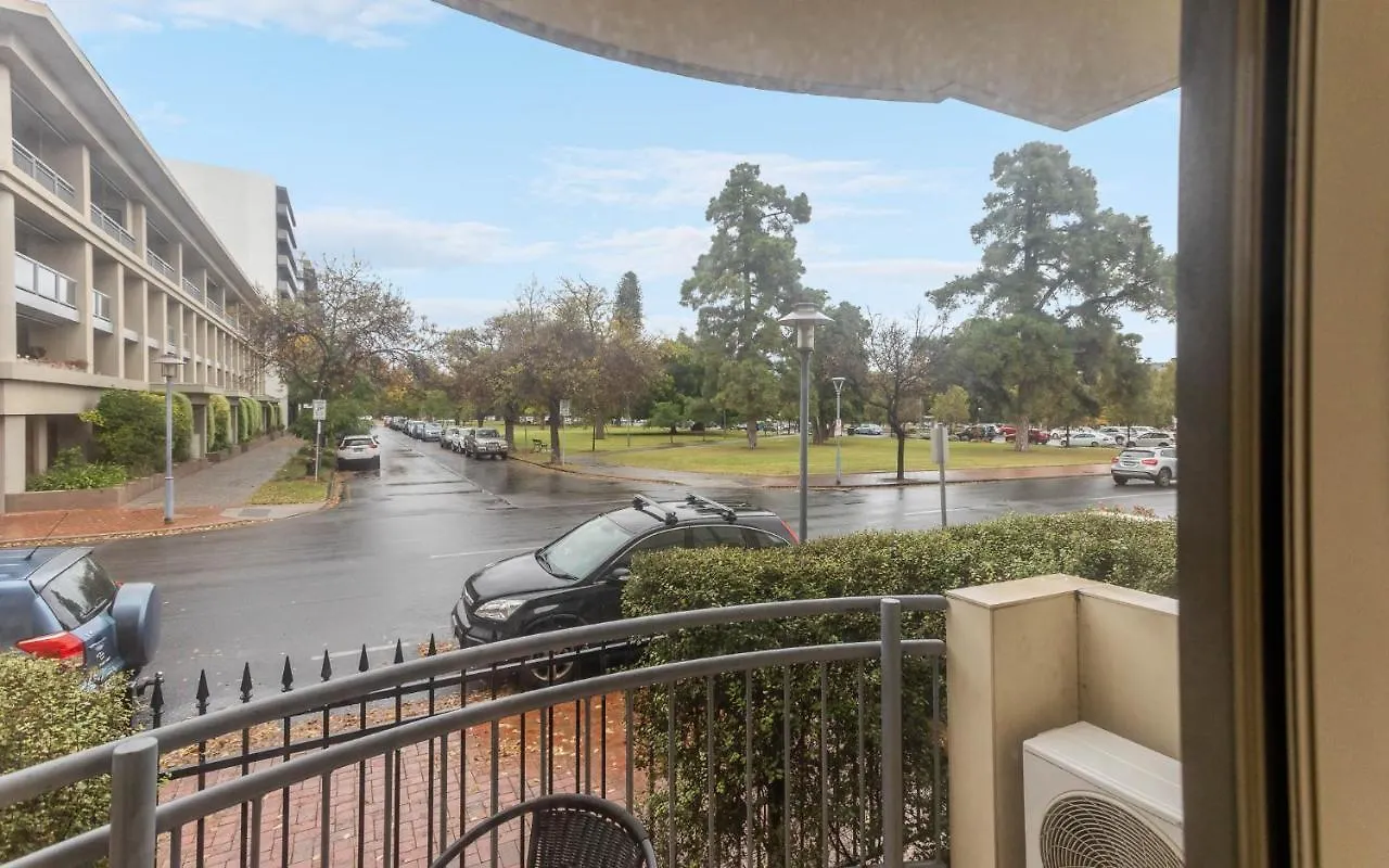 Carrington Views,3 Bedrooms, Cbd, Parking Adelaide 0*,  Ausztrália